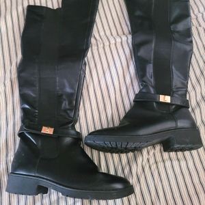 'Carla' JustFab Black Boots